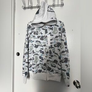 Stylish Camouflage Zip-Up Hoodie